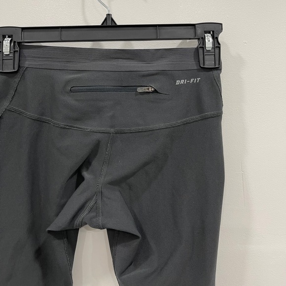 Nike DriFit Race Day Capri Workout Legging Crop XS - Picture 7 of 11